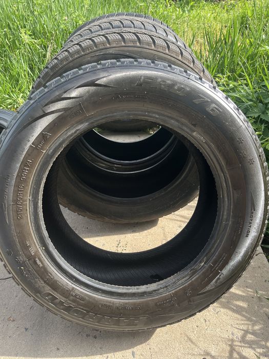 Зимняя резина 215/60/16