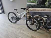 YT Tues cf Pro Race  L Не е (Trek, Canyon, Santa cruz, Specialized