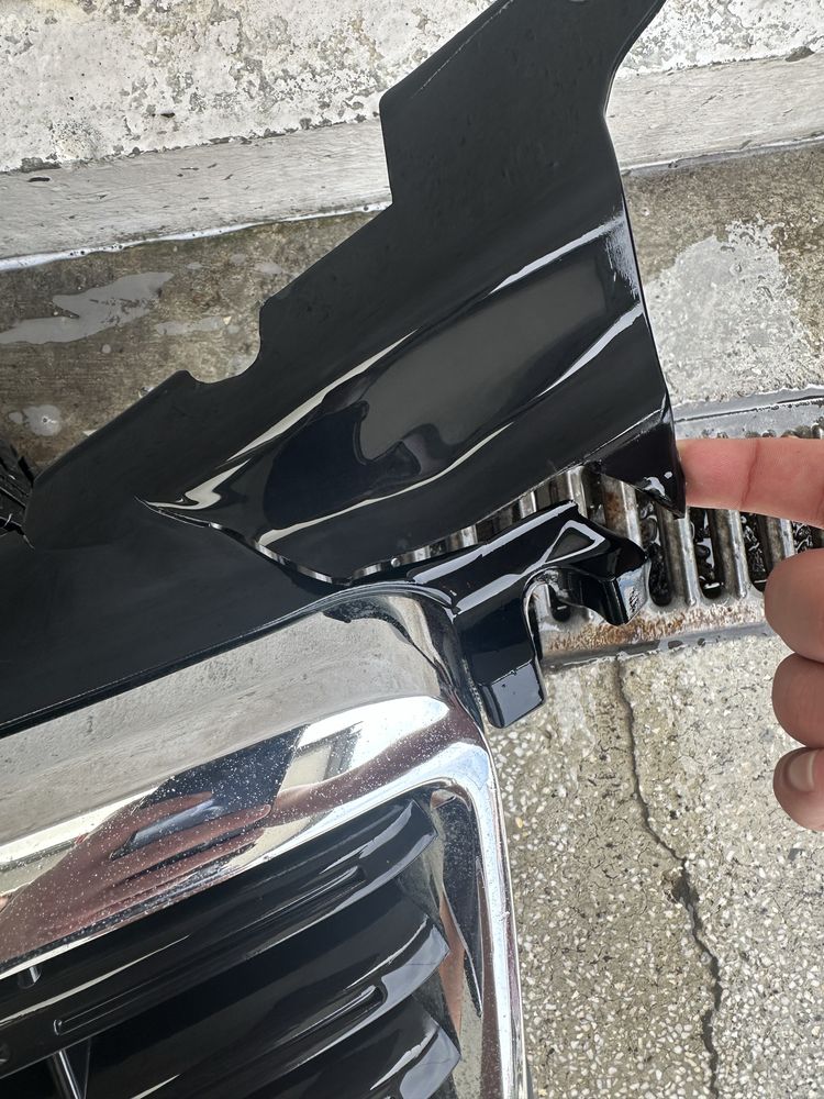 Audi A8 Ауди А8 2005г предна решетка