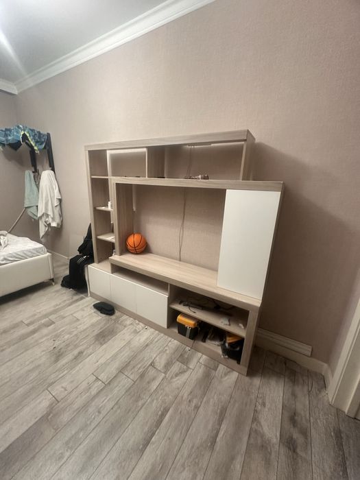 Продам стенку срочно