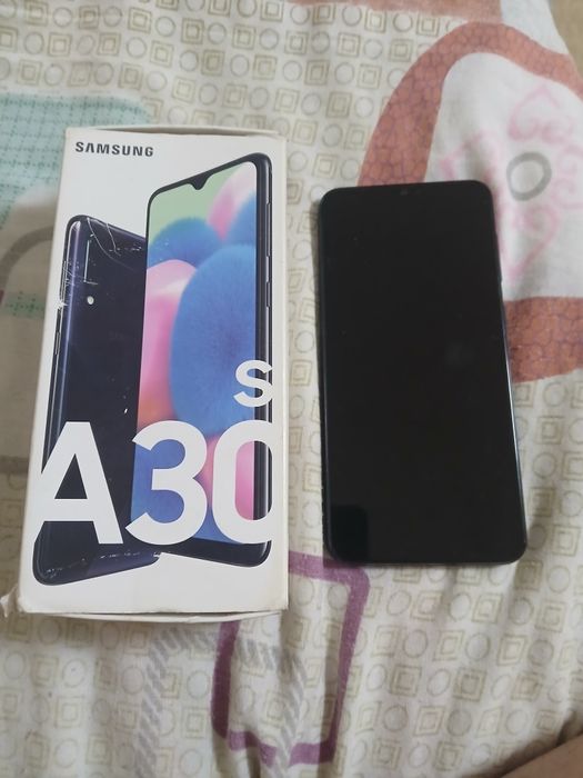 SAMSUNG galaxy A30s