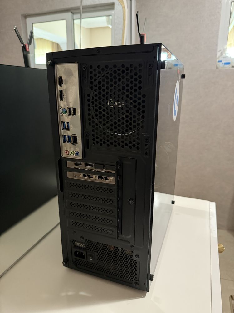 Геймърски Компютър /3060ti/ Ryzen 5600/ 16RAM/