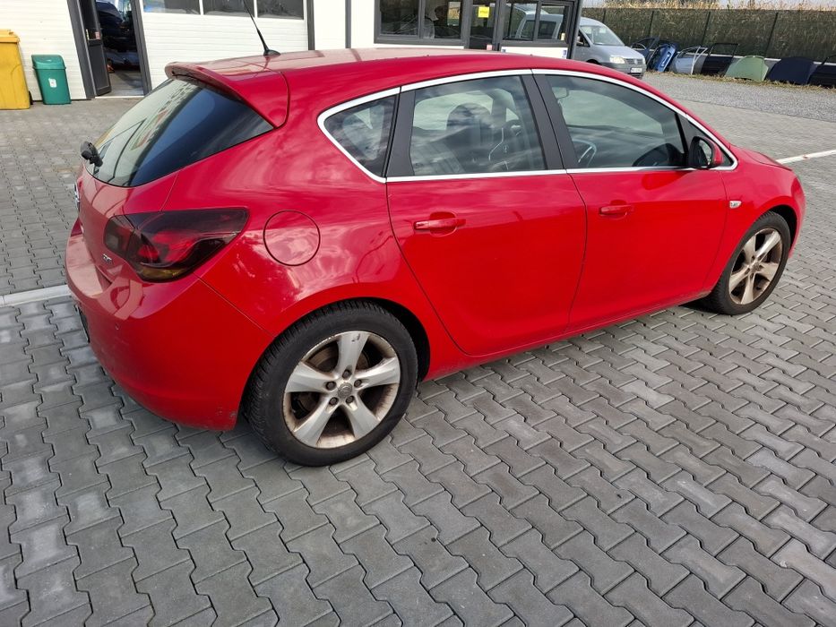 Vand capota, usi,bord Astra J