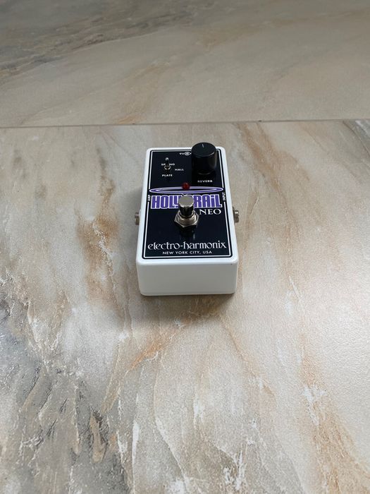 Vând Pedala Reverb Holy Grail