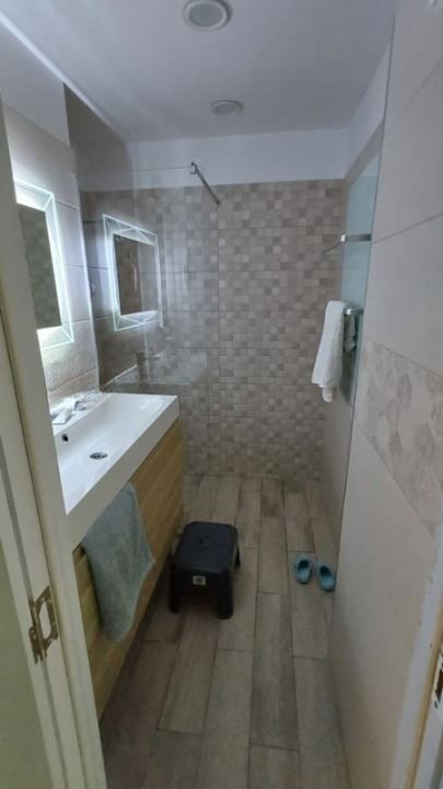 Продава се Тристаен апартамент в София, Люлин 3 - 84 кв.м за 2018 €/кв.м - Снимка #5