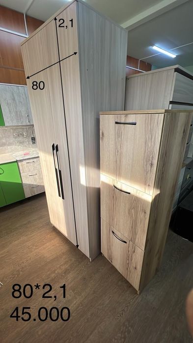 Шкаф ЛДСП распашной