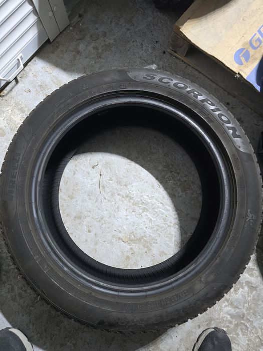 2 buc. Pirelli Scorpion Winter Anvelope/Cauciucuri 235/50/R19 XL