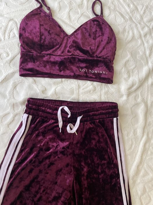 Спортивный костюм