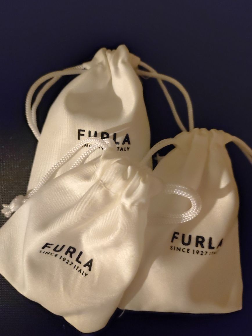 Пръстен Furla с циркониеви камъчета
