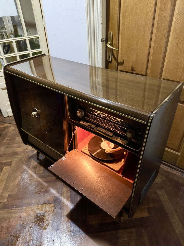 Radio Blaupunkt Arkansas vintage 1960 cu pikup mobila veche