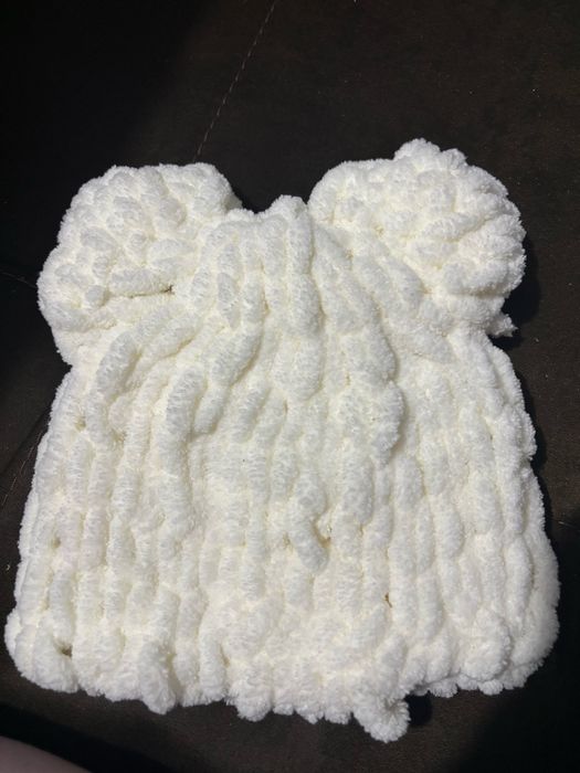 Плетени шапки от прежда