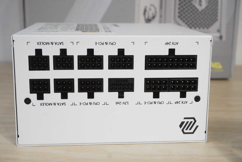 Захранване MSI MAG 850W P850GL Gold бяло- ATX 3.1 Nvidia 16pin вкл ДДС