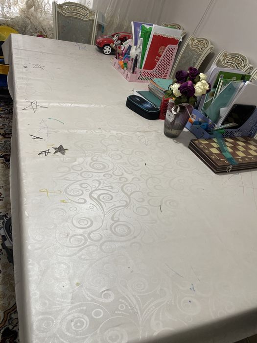 стол гостиный для зала