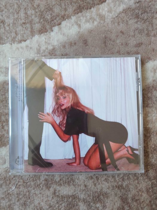 CD disk диск Man's best friend - Sabrina Carpenter