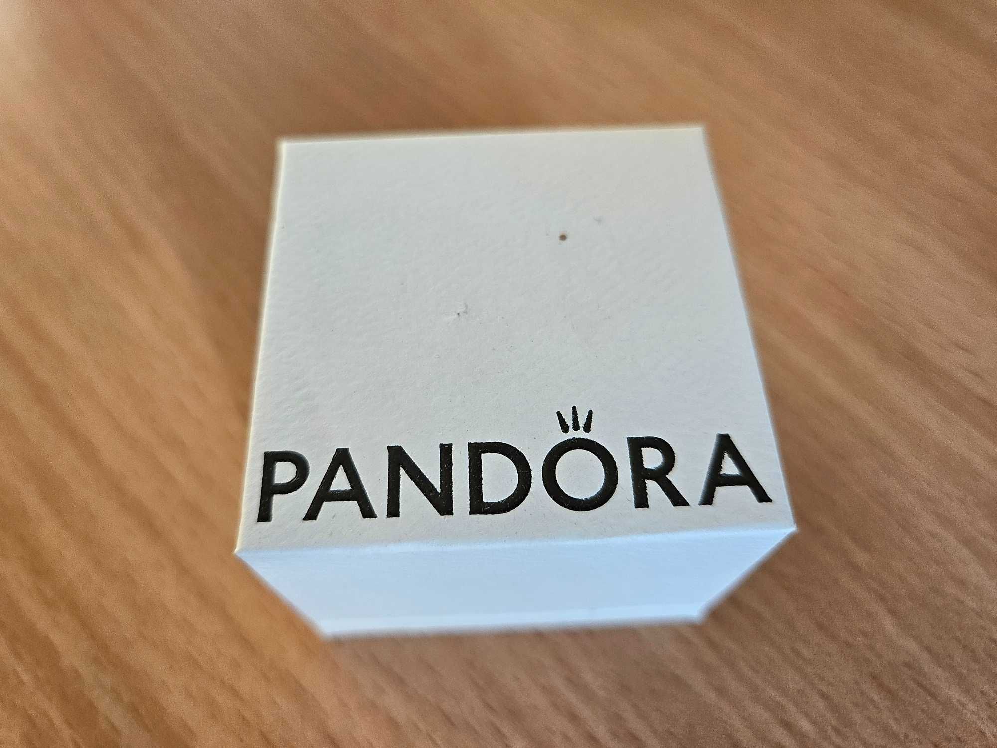 Оригинални обеци Pandora