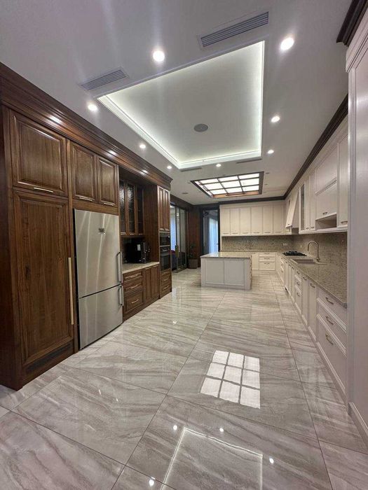 Юнусабад  ПРОДАЕТСЯ ДОМ Юнусабад 8 соток 750м2