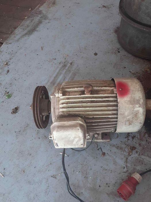 Motor electric trifazat 11 KW
