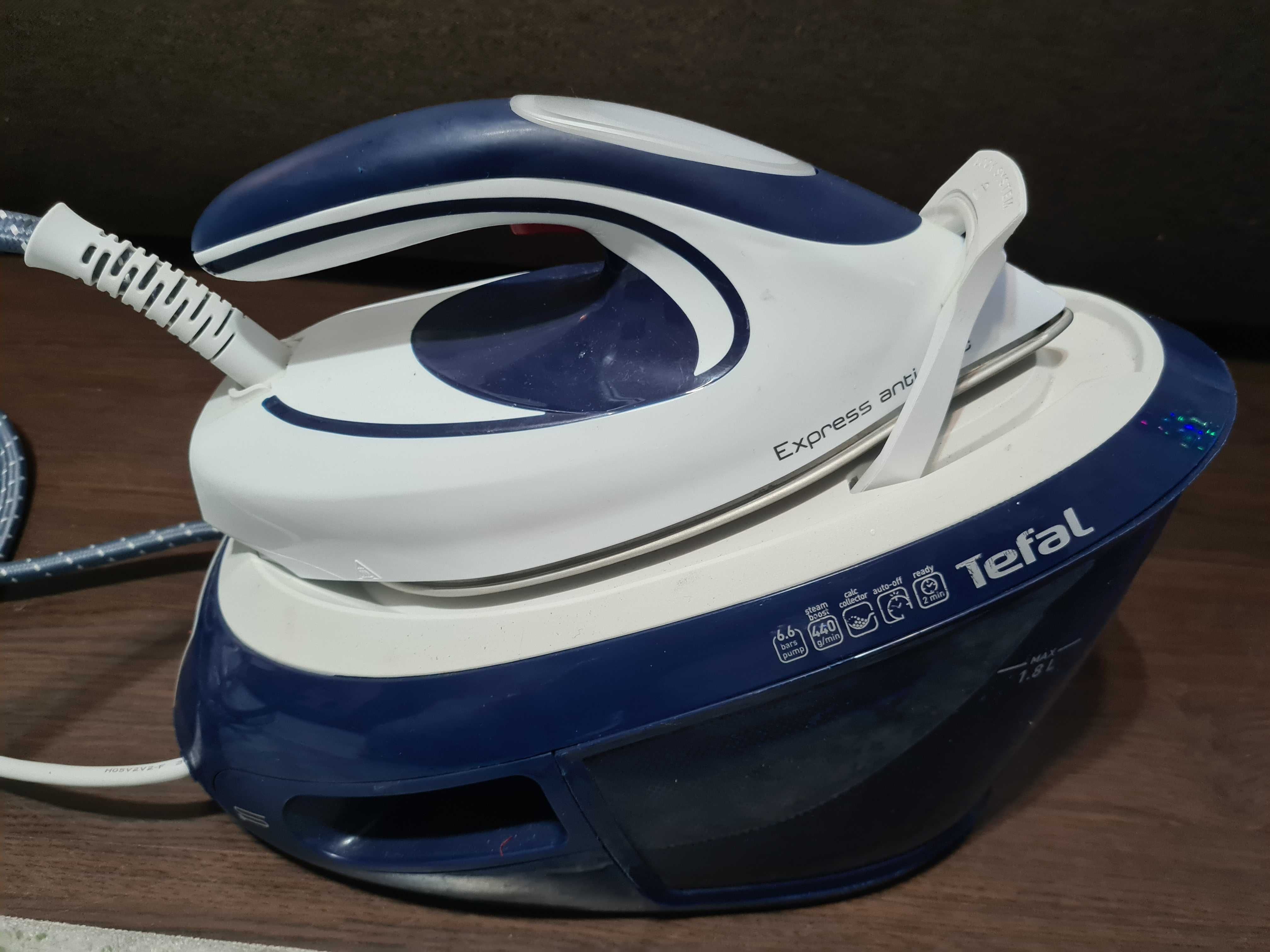 Statie de calcat Tefal Express Power, 2800W