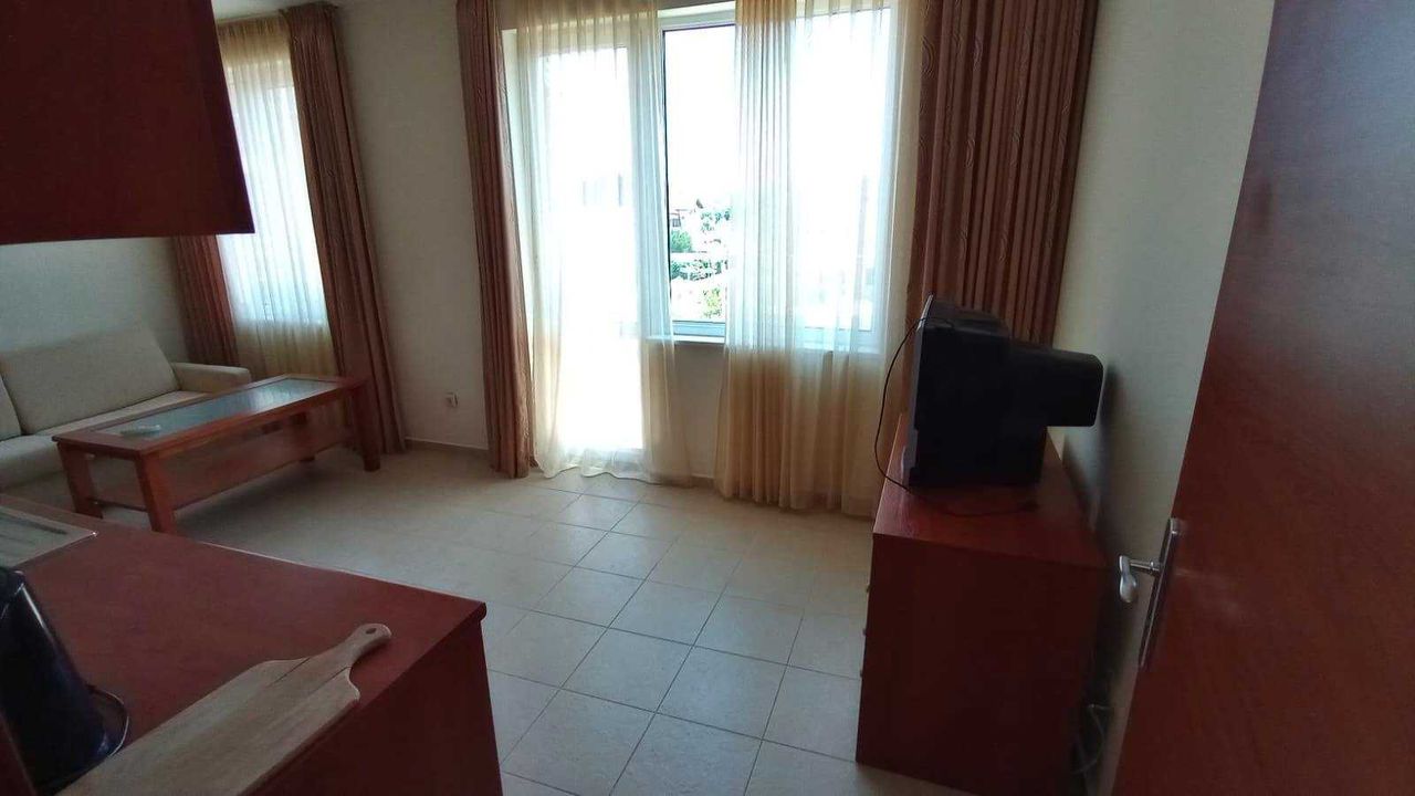 Продава се Тристаен апартамент в с. Равда, Област Бургас - 84 кв.м за 1066 €/кв.м - Снимка #1