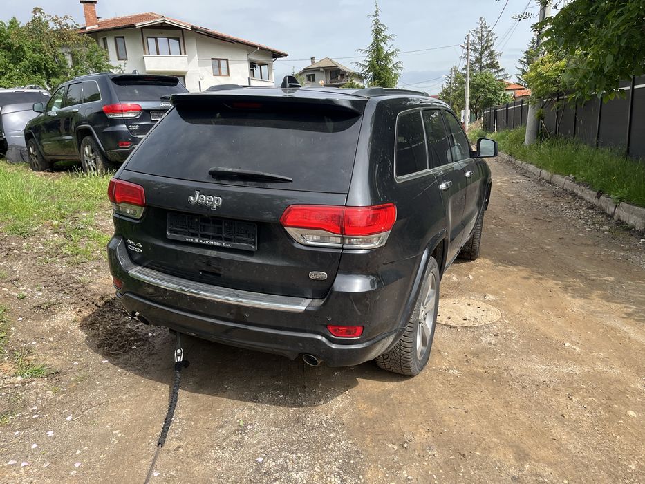 Продавам Jeep Grand Cherokee WK2 на части