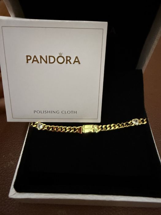 Pandora gold гривна