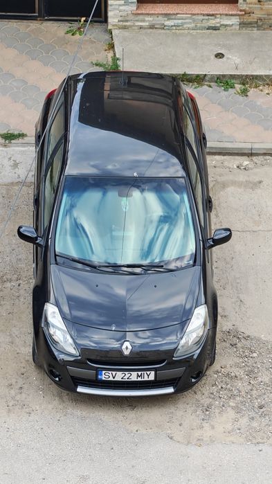 Vand Renault Clio 3, benzina 1.2, 101CP, 2009