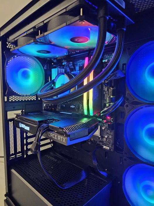 PC Gaming la comanda RTX 4000,5000/ AMD/INTEL I5,I7,I9 - eQuire.ro