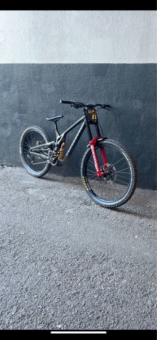 Vand bicicleta downhill Commencal Supreme DH V5