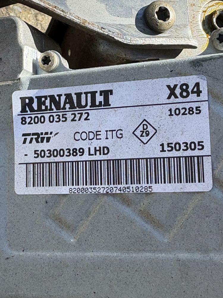 Renault Scenic 2 2006 година 1.9dci Мотор Ел Хидравлика Кормилен Прът