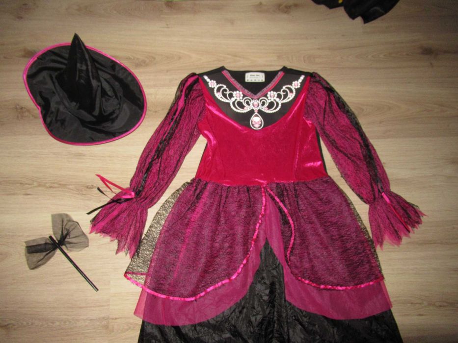 ХЕЛОУИН костюм/рокля с шапка--164 номер