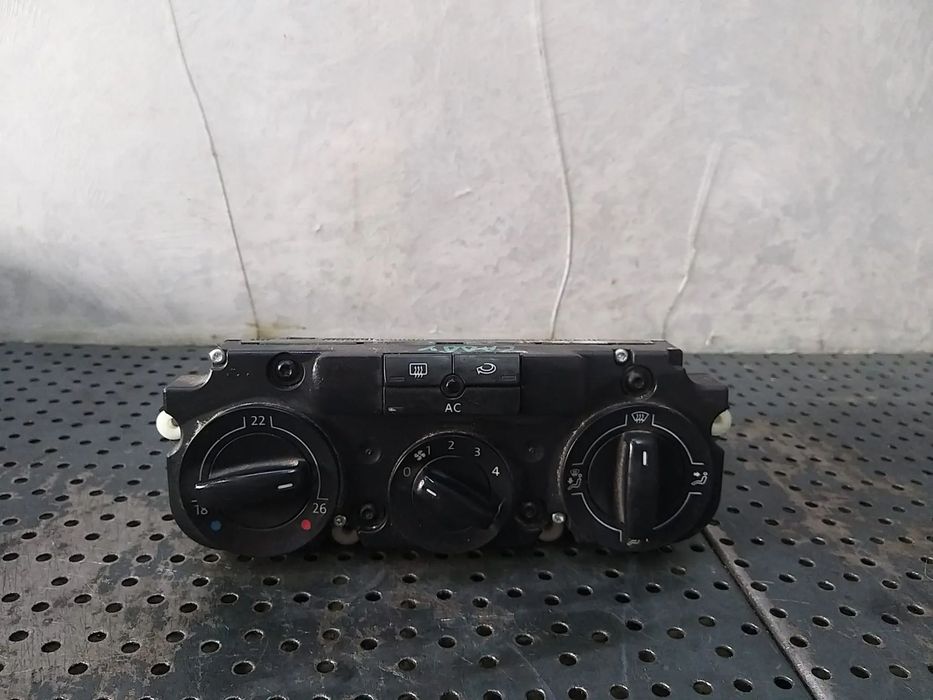 Panou comanda clima ac vw caddy 3