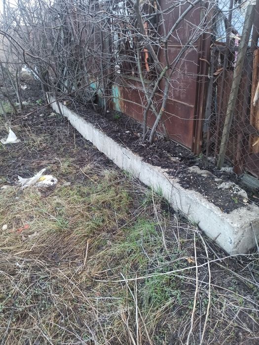 Бетонная балка несущая