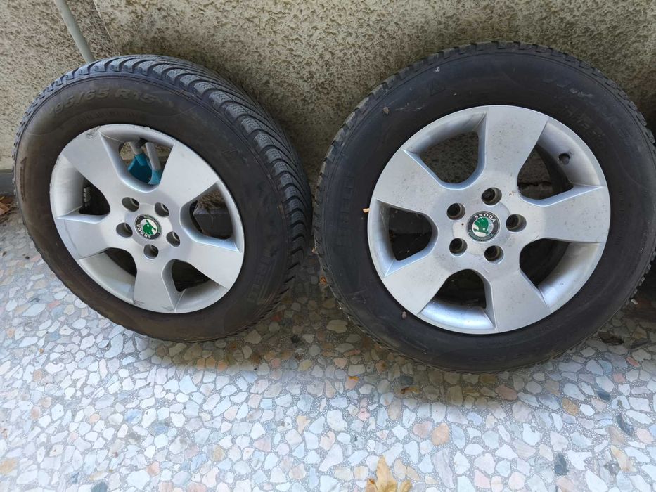 Продавам гуми с джанти