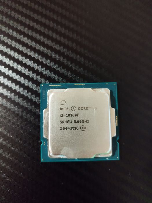 Процесор i3 10100f