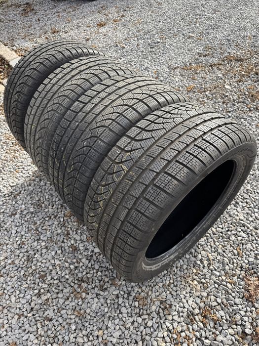 245/45/19 и 275/40/19 Pirelli Pzero Winter Спортпакет дот 2724!