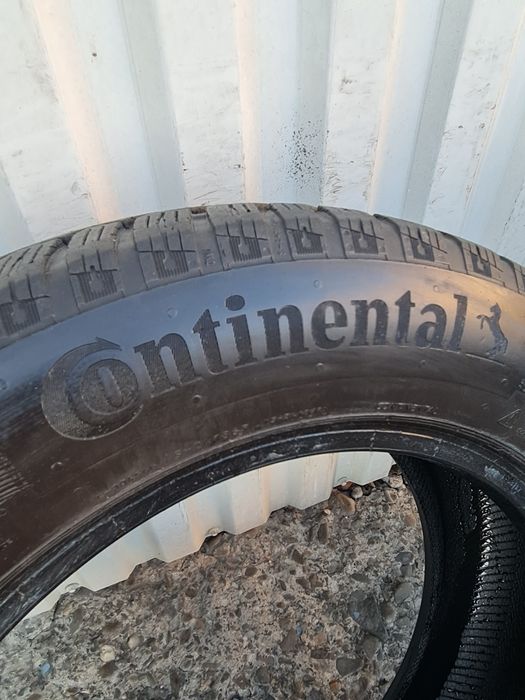 2 Anvelope de iarna*205/60R16*Continental*LICHIDARE STOC*75 Lei Buc*