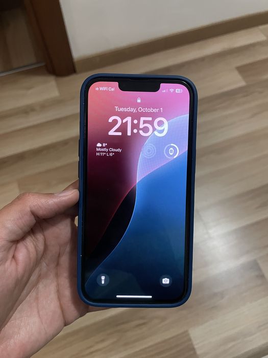 iPhone 13 128gb + Apple Watch SE(2022)