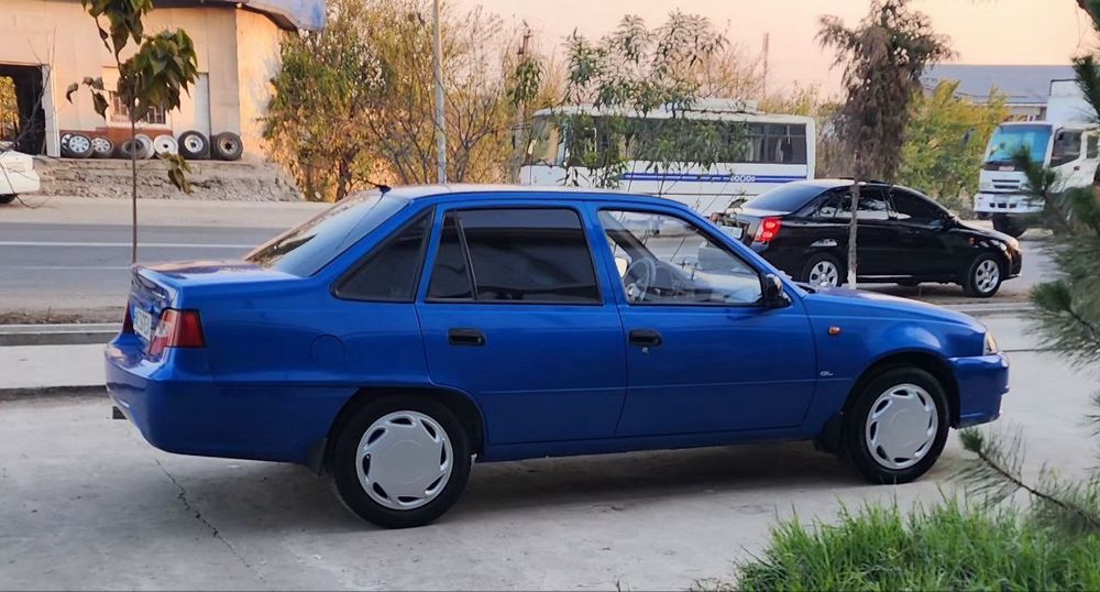 Nexia 2. 1.6  170.000 km yurgan