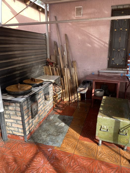 Продается дом в центре Чирчика