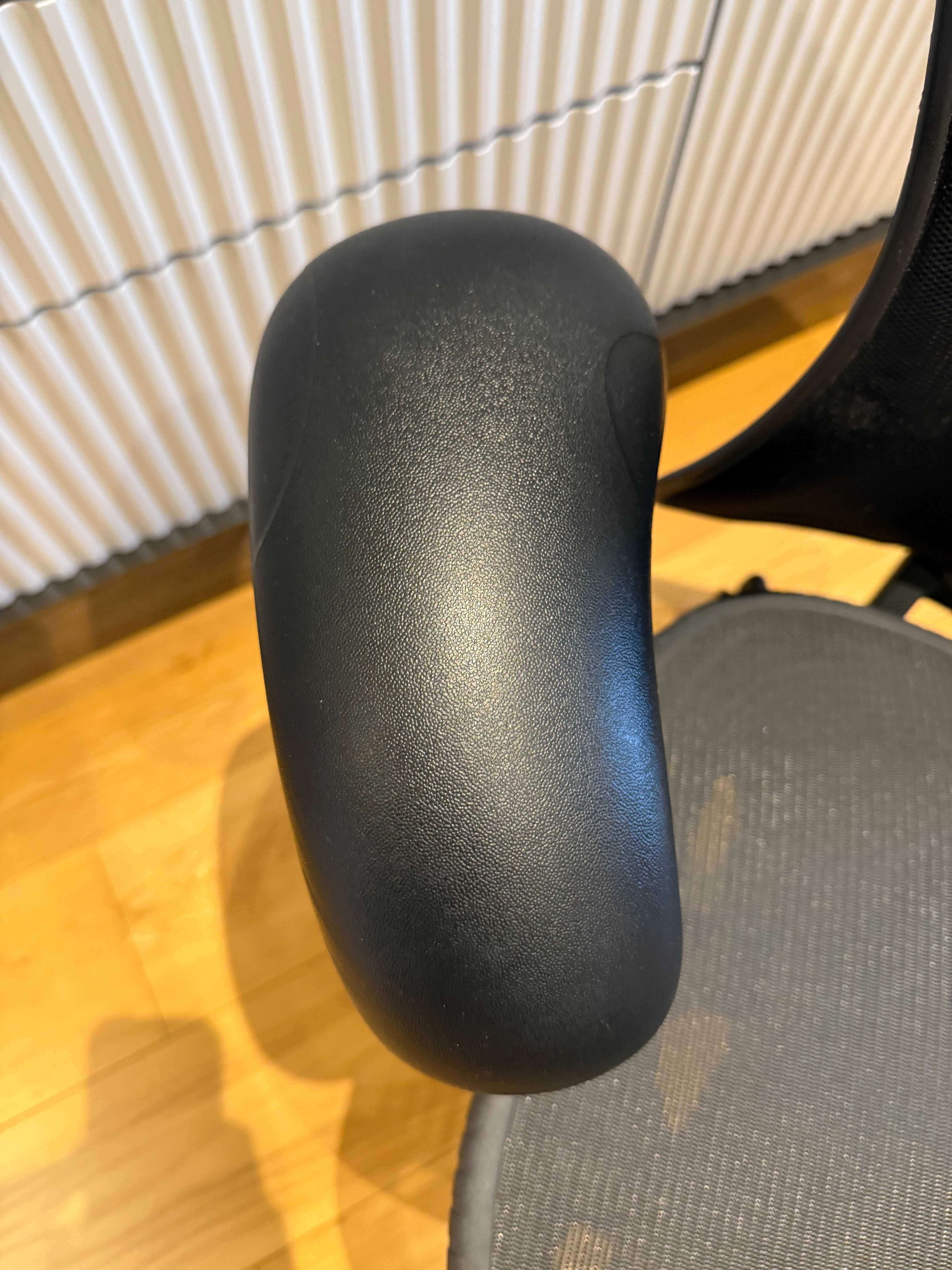 Herman Miller Mirra 2 (Fully Loaded) Офис Стол - Изключително Запазен!
