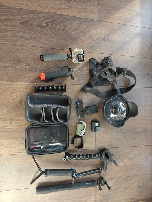 Go Pro 7 black + multe accesorii