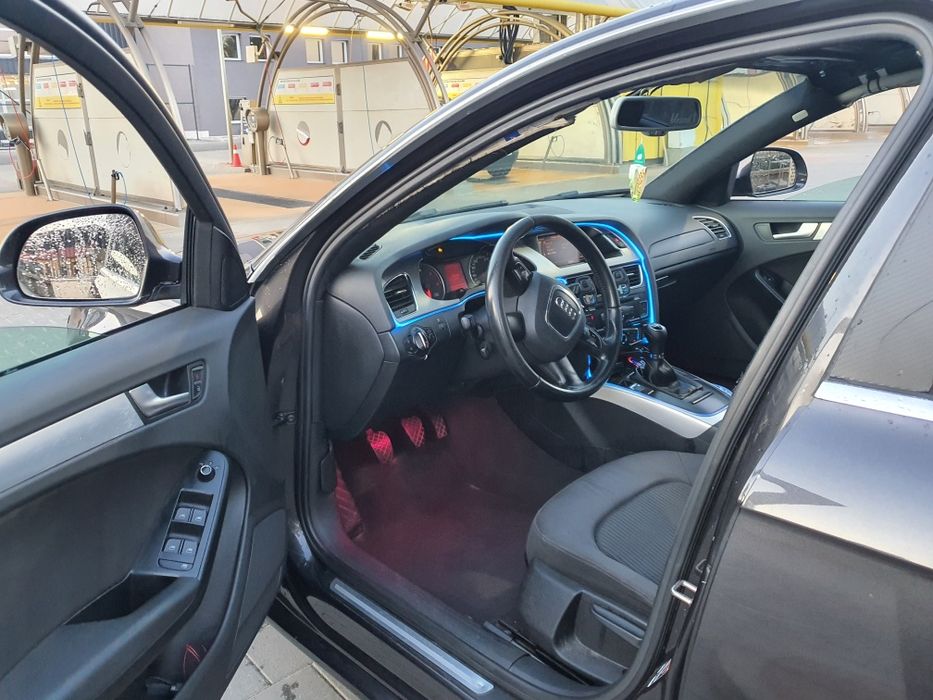 Vând audi a4 b8 2.0 tdi