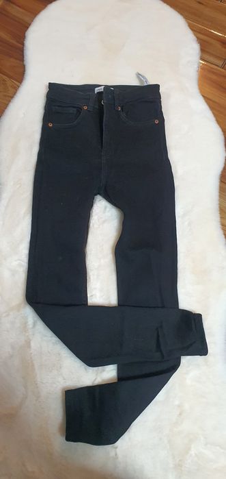 Blugi Zara marimea 36