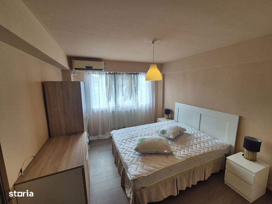 Apartament 3 camere decomandat, et.8, Micro 4, ID 649