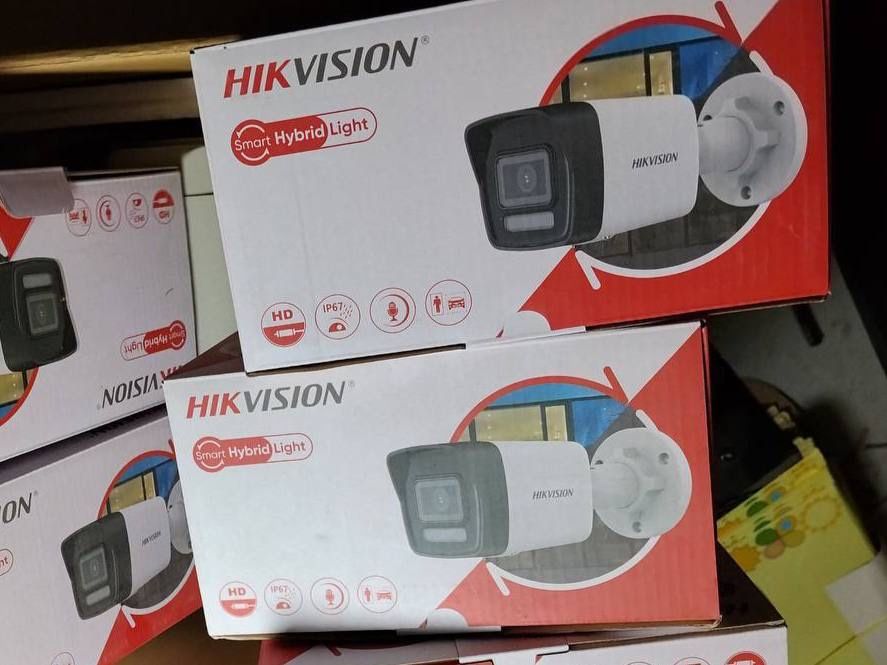 Hikvision 6МР Гибридное 24 часа цветное изображение + микрофон