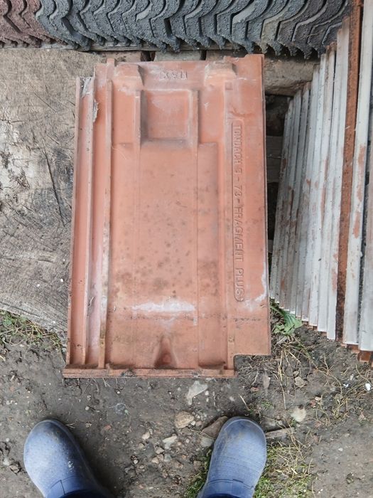 Tigla Tondach Fragment
