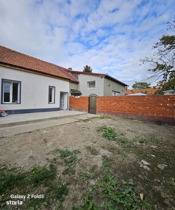 Apartament cu 2 camere, semicentral, de vanzare, strada Pacii