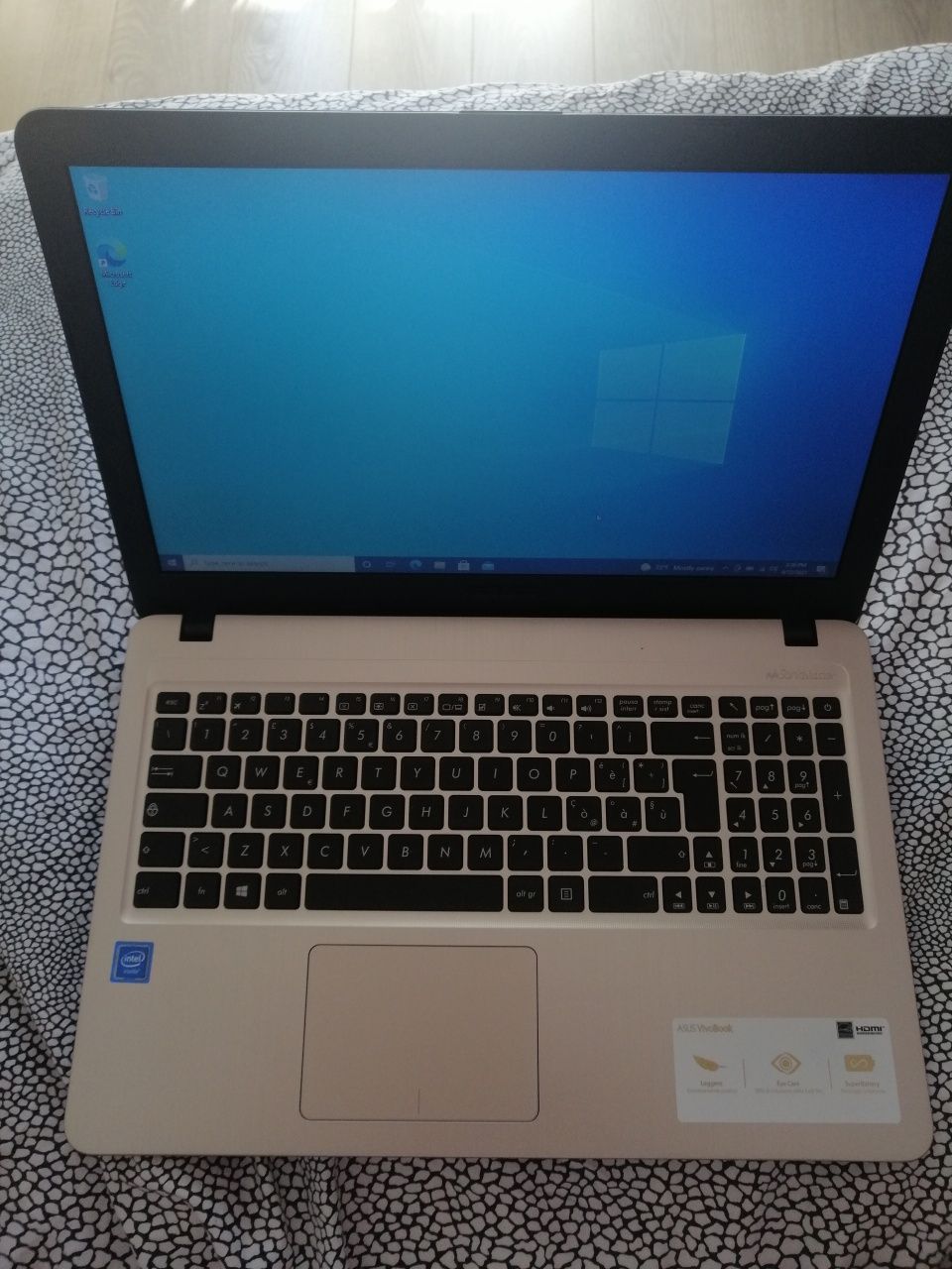 Laptop Asus X540N 15.6" intel N3350 4gb ram 128gb ssd