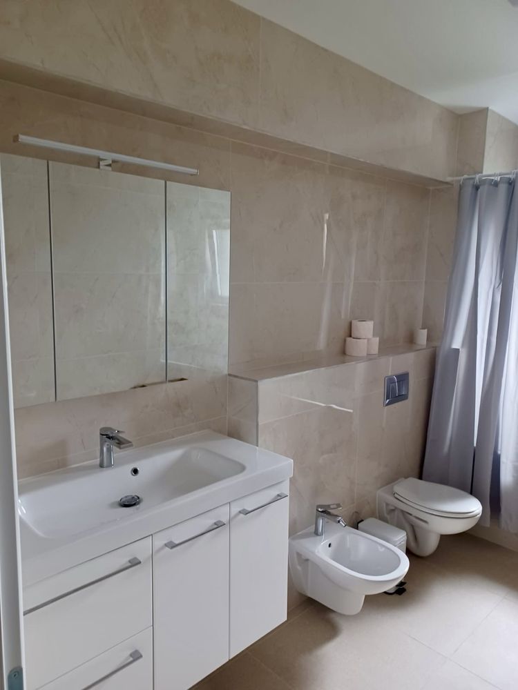 Cazare în regim hotelier apartamente 1-3 cam Centru/Obcini/Zamca/Enesc