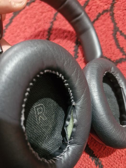 Casti BOSE QuietComfort Ultra Headphones.